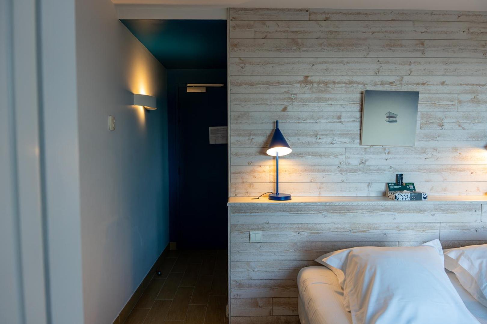 פלוגונבלי Logis Hotel Vent D'Iroise מראה חיצוני תמונה